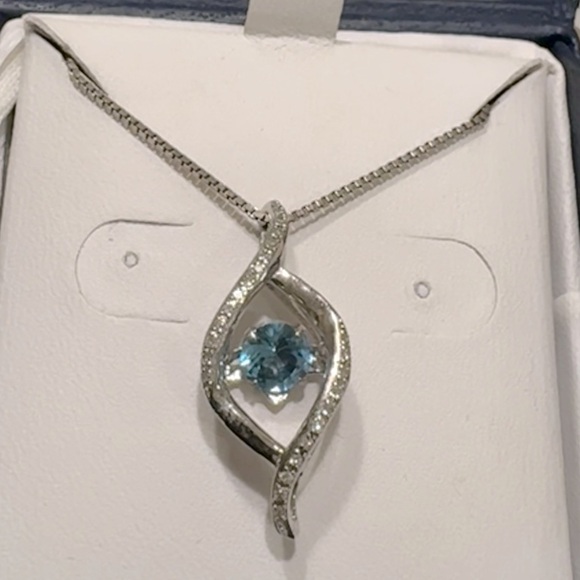 Topaz & Diamond Silver Pendant Chain New! - Picture 1 of 5